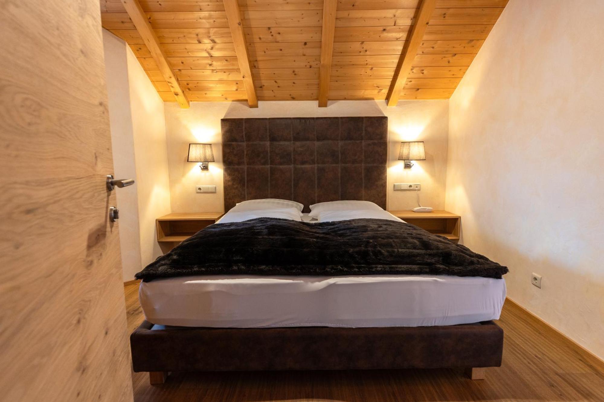 Der Unterwirt Guesthouse And Restaurant Киуза Екстериор снимка