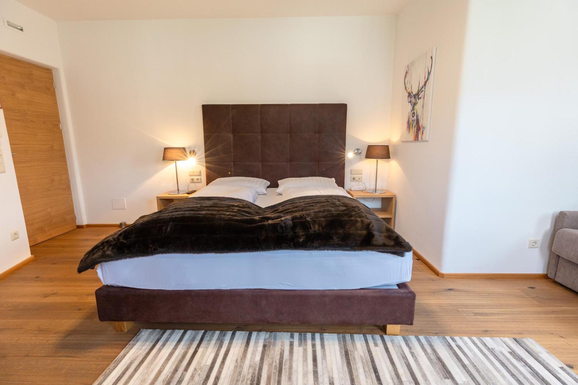 Der Unterwirt Guesthouse And Restaurant Киуза Екстериор снимка