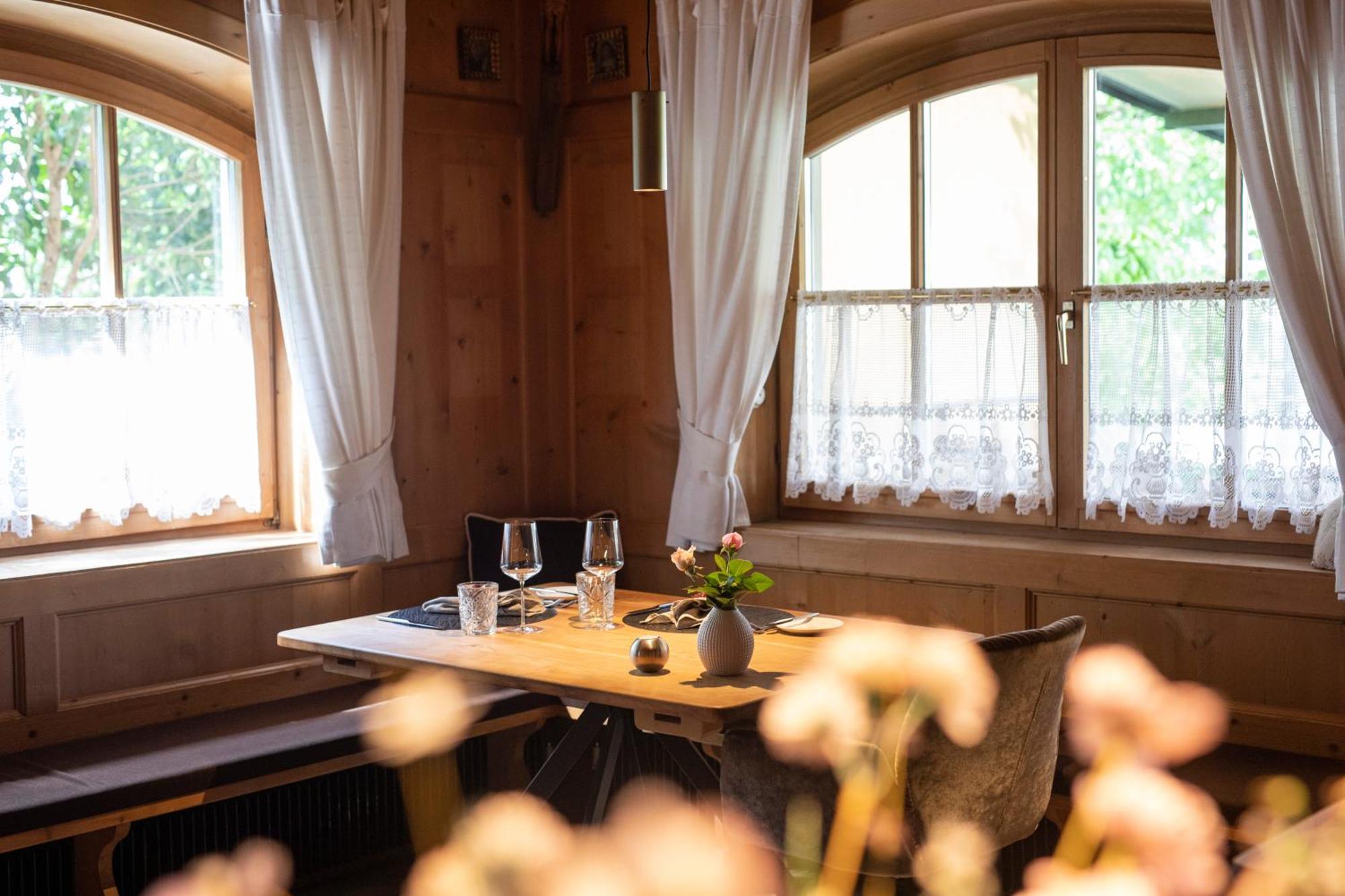 Der Unterwirt Guesthouse And Restaurant Киуза Екстериор снимка