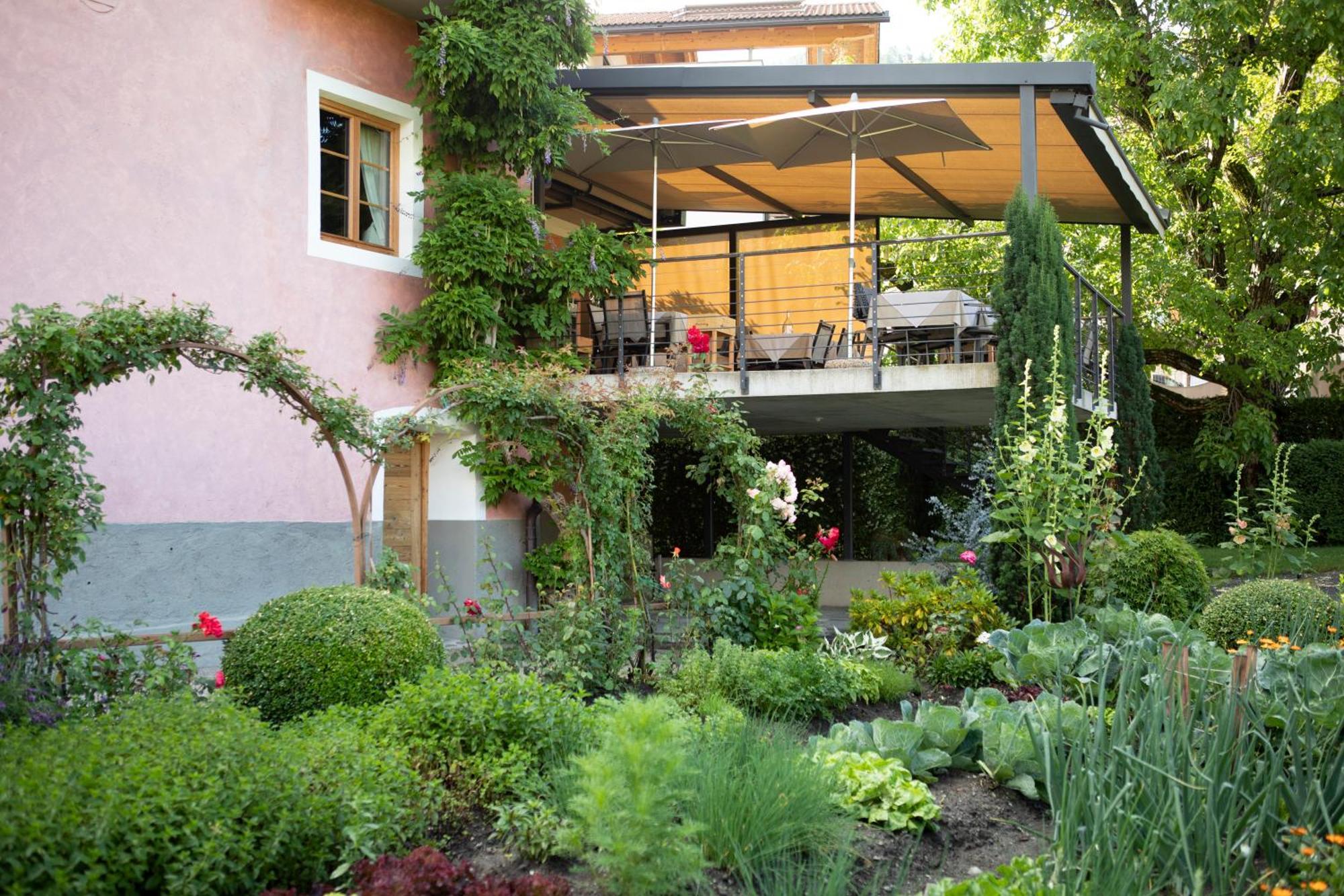 Der Unterwirt Guesthouse And Restaurant Киуза Екстериор снимка